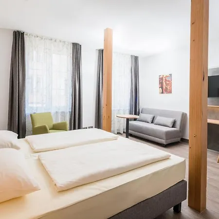 酒店 Cafe Adler 24h Self Check In 特里贝格